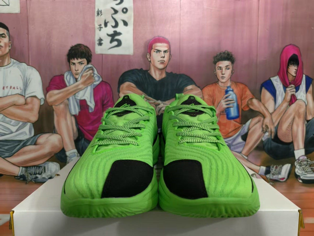 Green Low-Top Basketball Sneakers