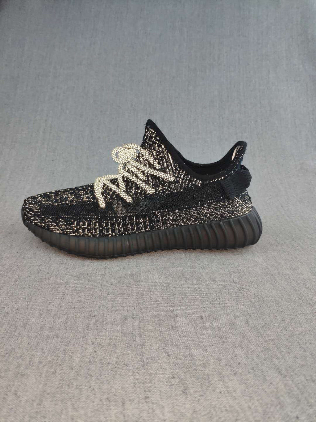 Yeezy 350 V2 Sneakers Black with Reflective-Style Details