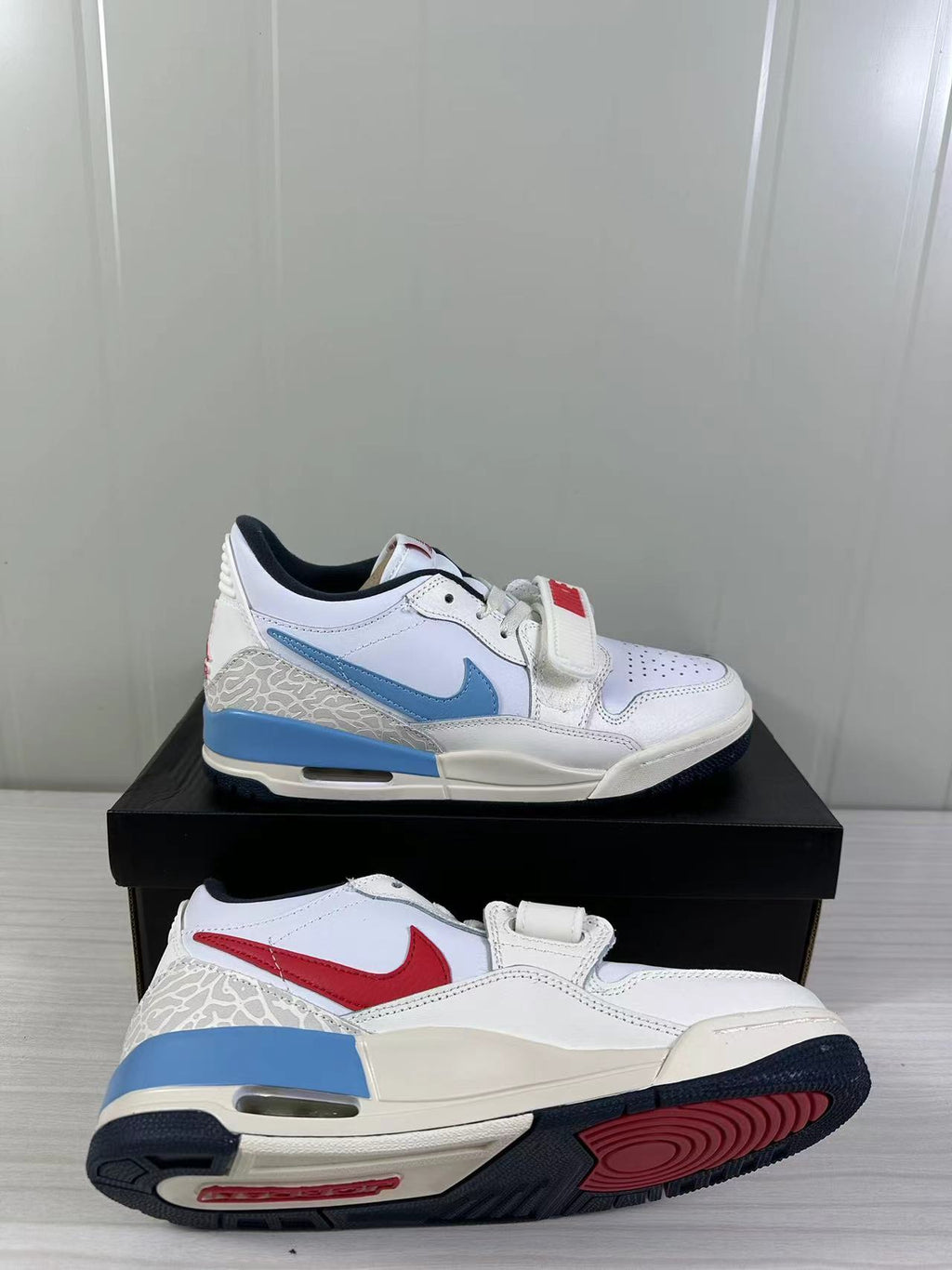 Jordan Legacy 312 Low Summit White Blue Red HM3709-141
