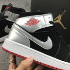 Air Jordan 1 Mid SE GS Black Silver Sneakers 554725-057