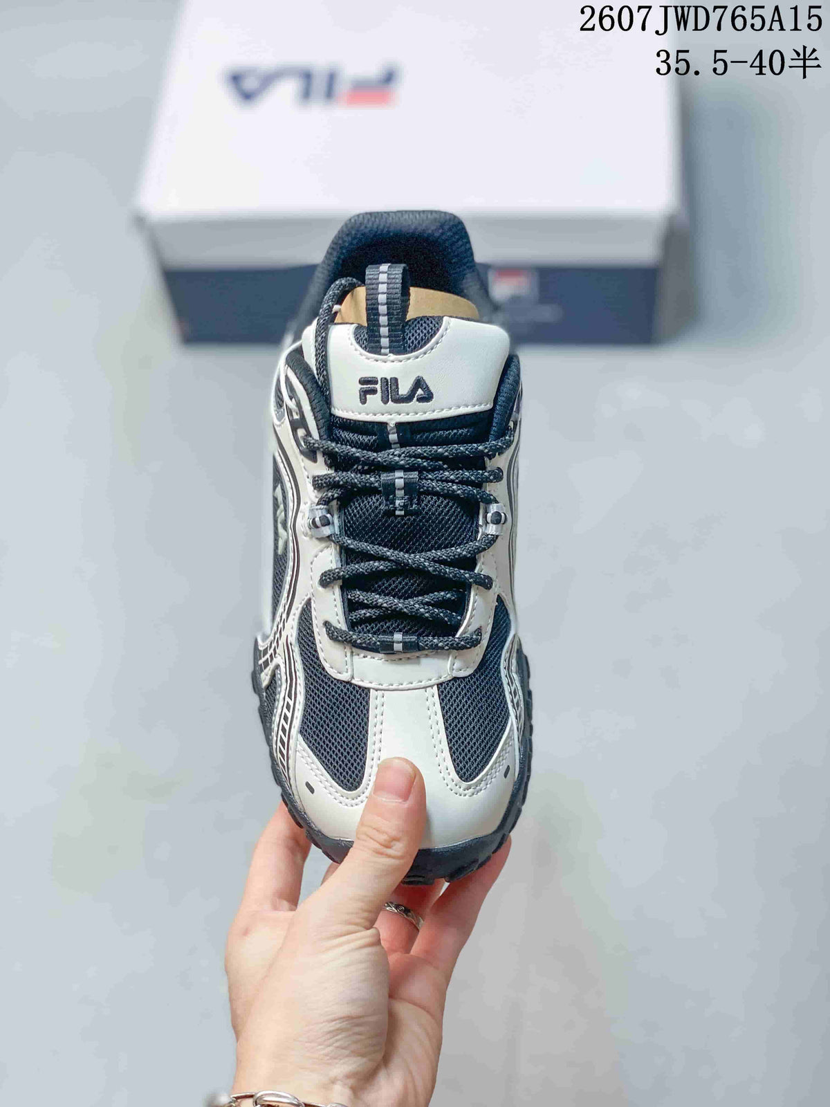 FILA Pebble Women's Low-Top Sneakers Black and White