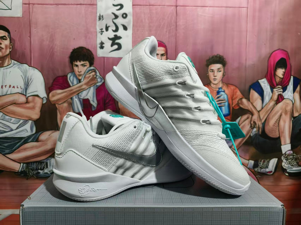 Nike Basketball Shoes in White and Silver