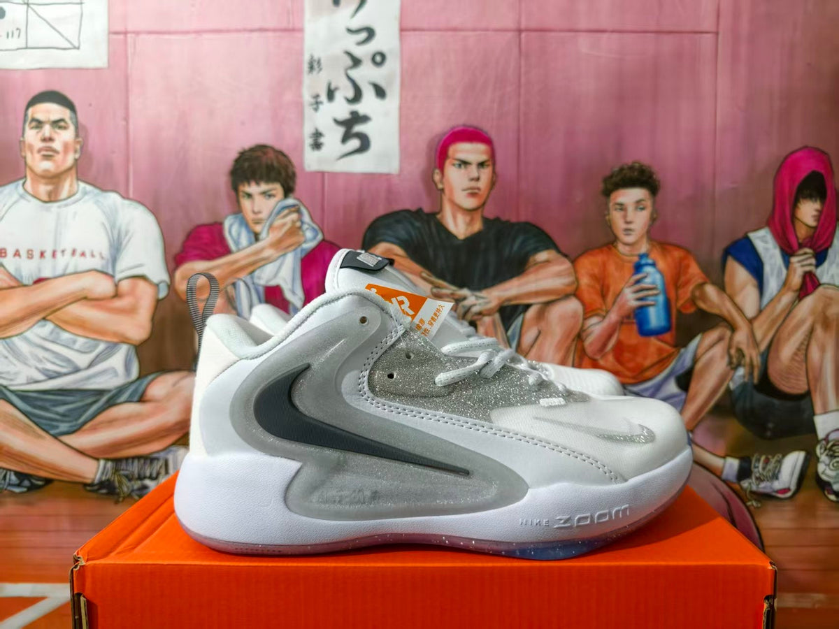 Nike Zoom Basketball Shoes in White and Silver