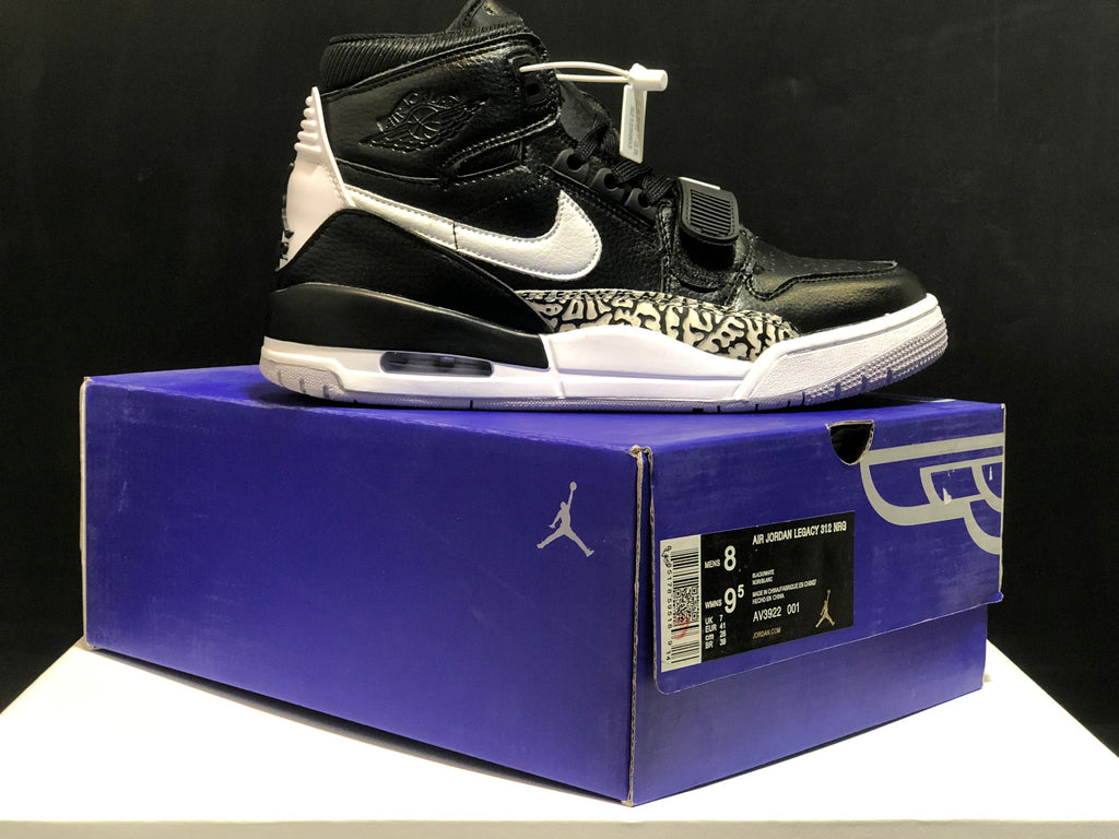 Jordan Air Jordan Legacy 312 Black White AV3922-001