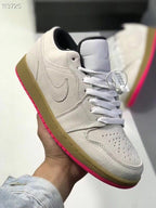 Jordan 1 Low Sneakers Gray Pink Gum Sole