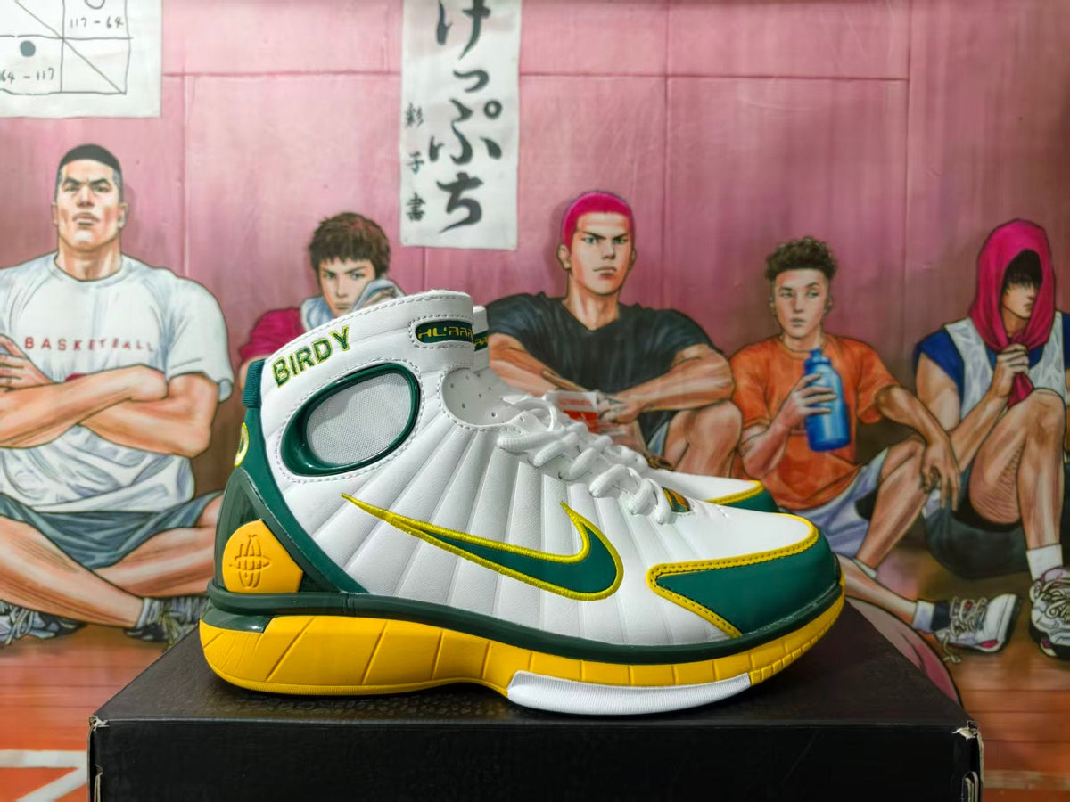 Nike White Green Basketball Sneakers