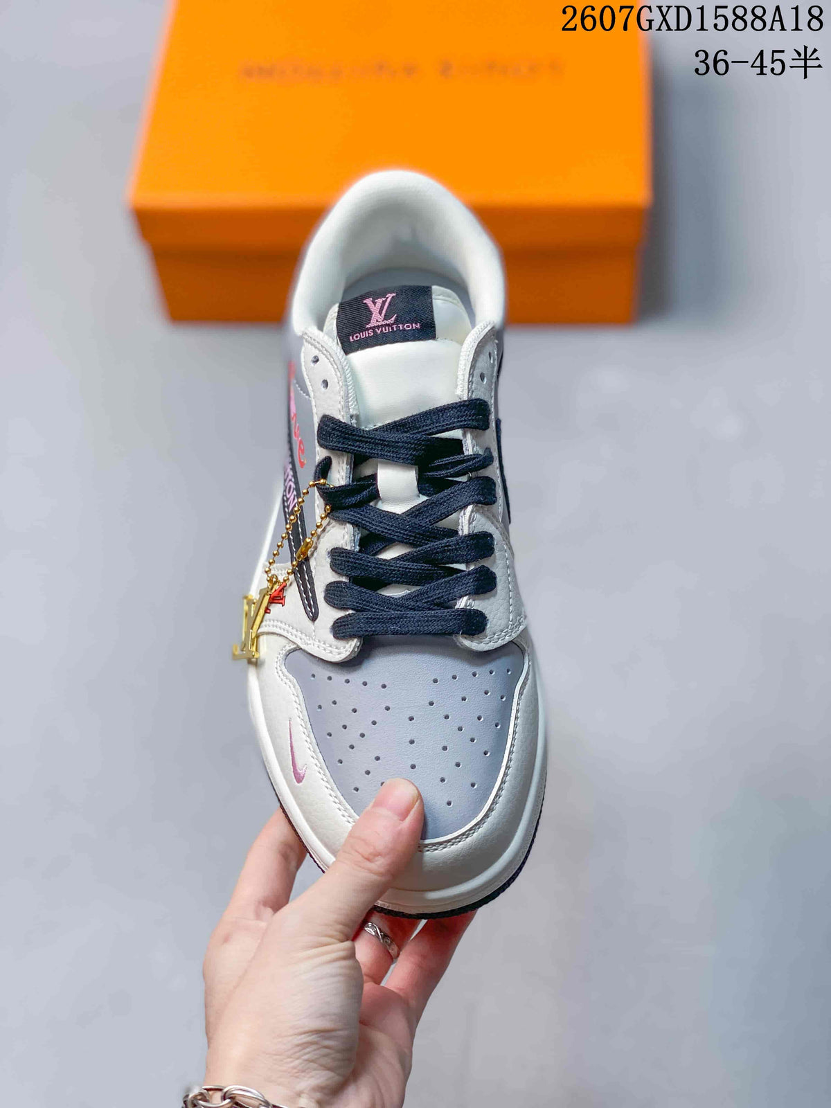 Jordan 1 Low OG SP Military Blue Low-Top Sneakers