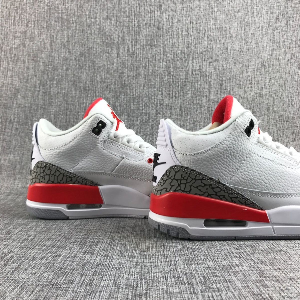 Jordan Air Jordan 3 Retro White Red Sneakers