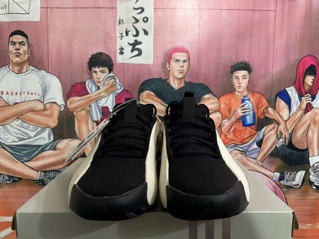Black White Red Low-Top Sneakers