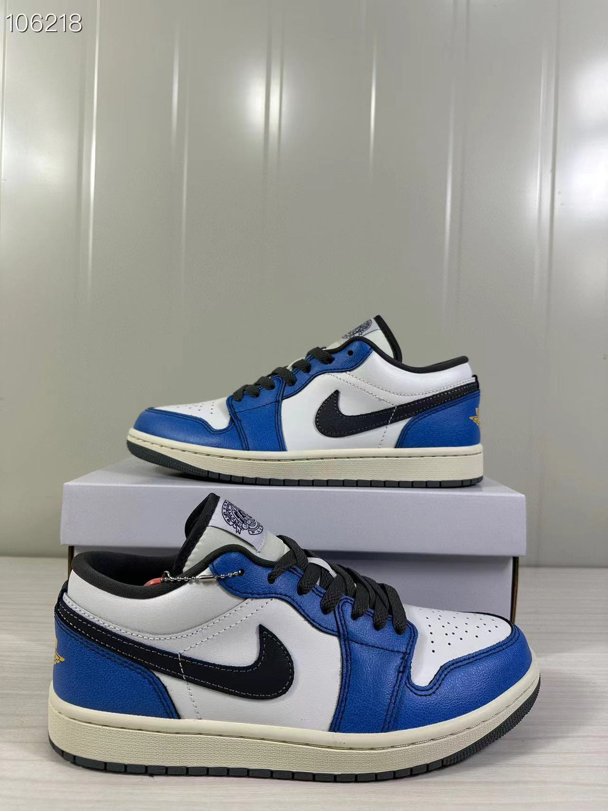 Jordan Air Jordan 1 Low FV8439-104 Blue White Black Sneakers