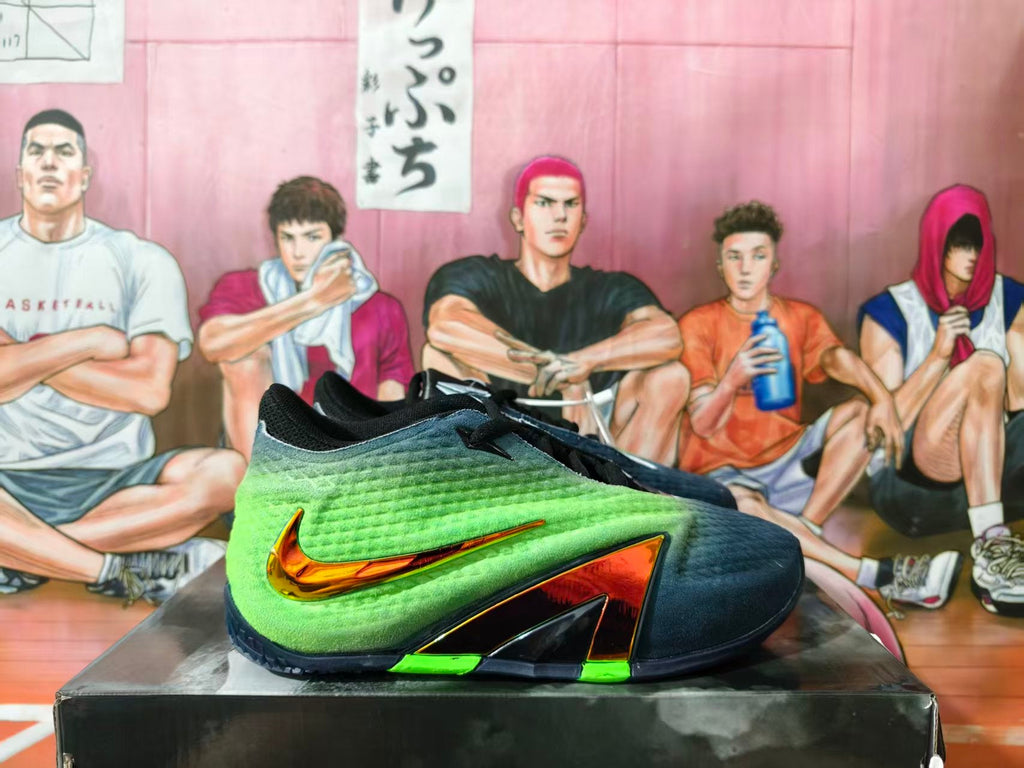 Nike Basketball Shoes in Green and Navy