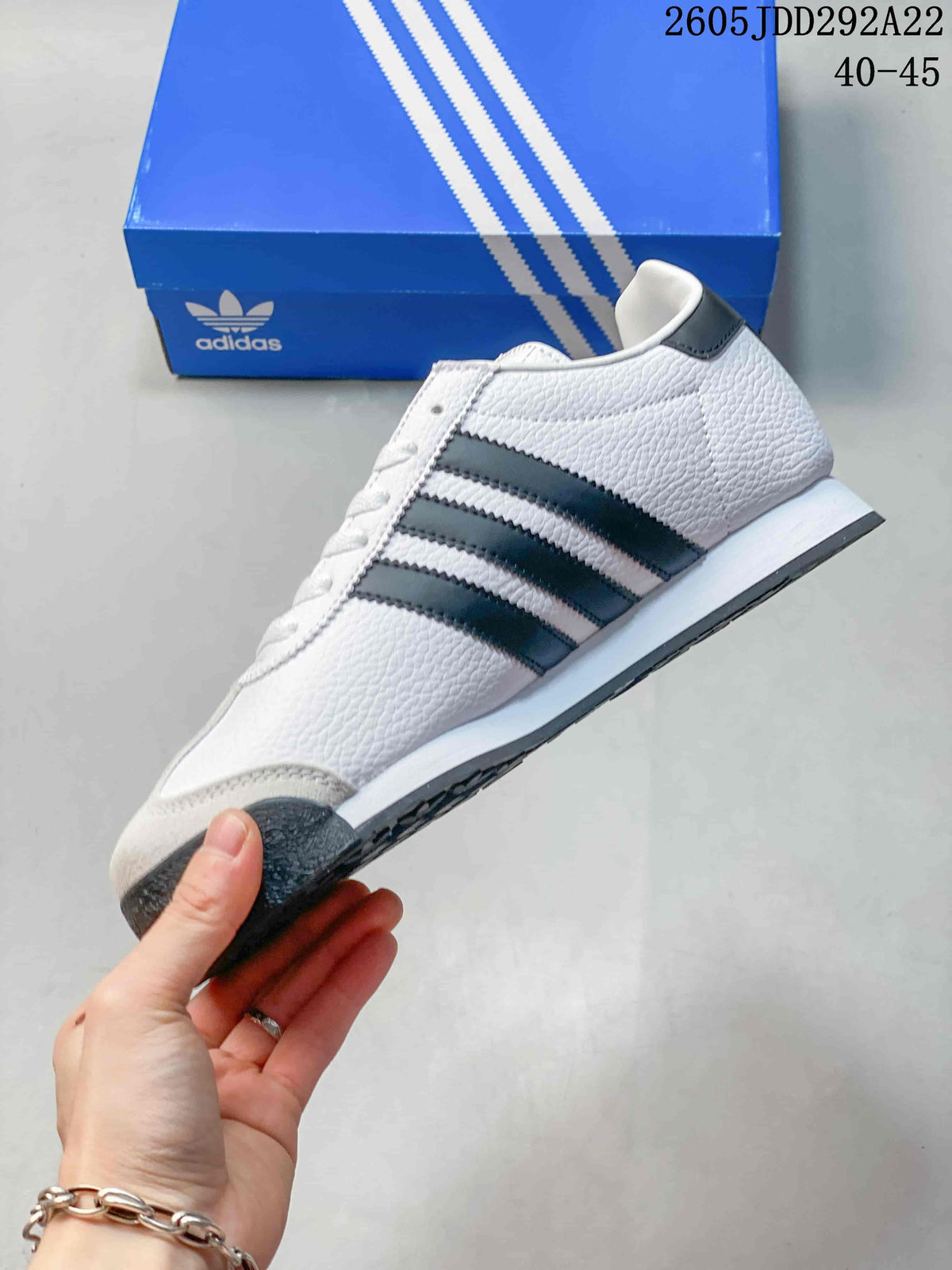 adidas Originals Samoa Sneakers White Black 675033
