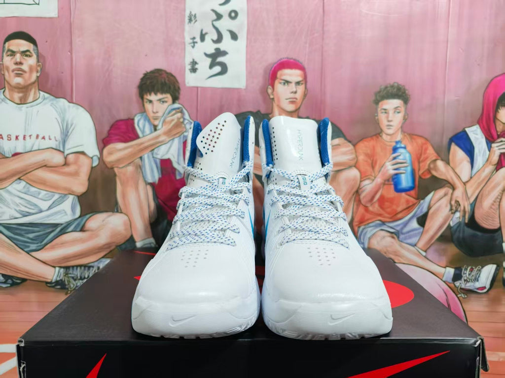 Nike Hyperdunk Basketball Shoes White and Blue