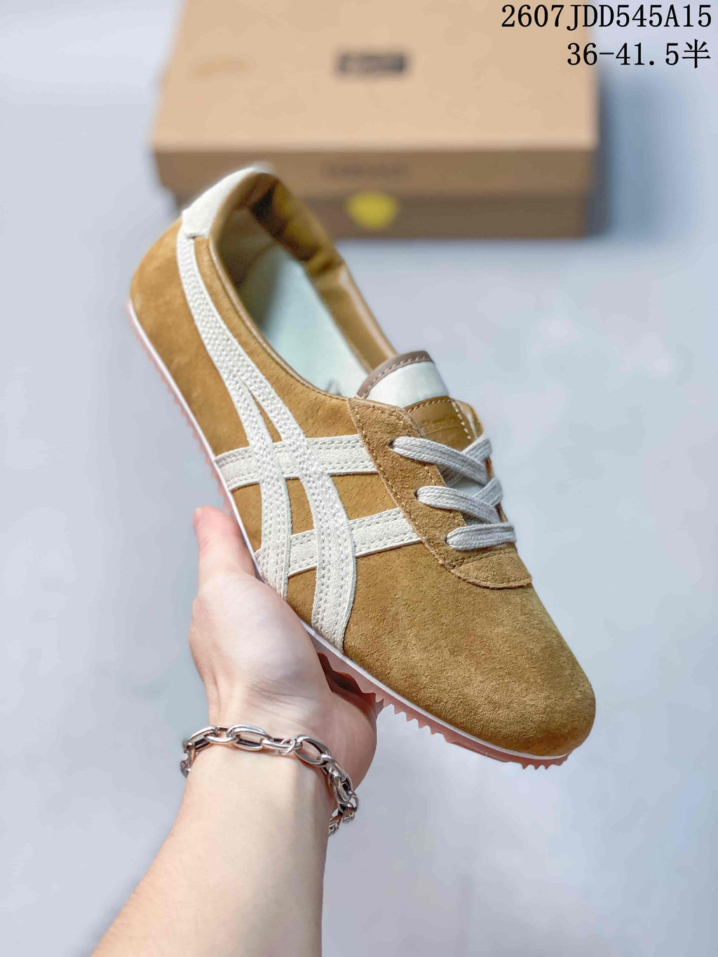 Onitsuka Tiger Tai-Chi Sakura Sneakers 2607JDD545A15