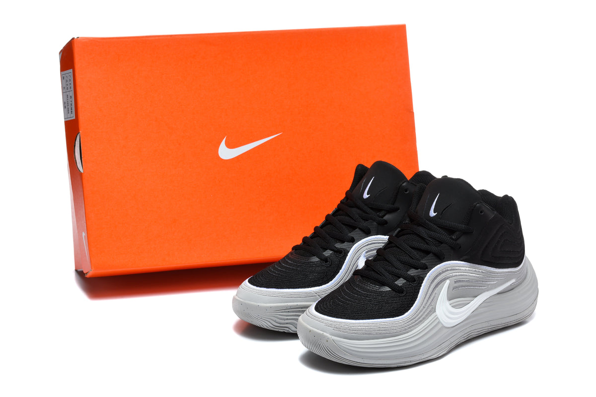 Nike 8 Gray Black Sneakers