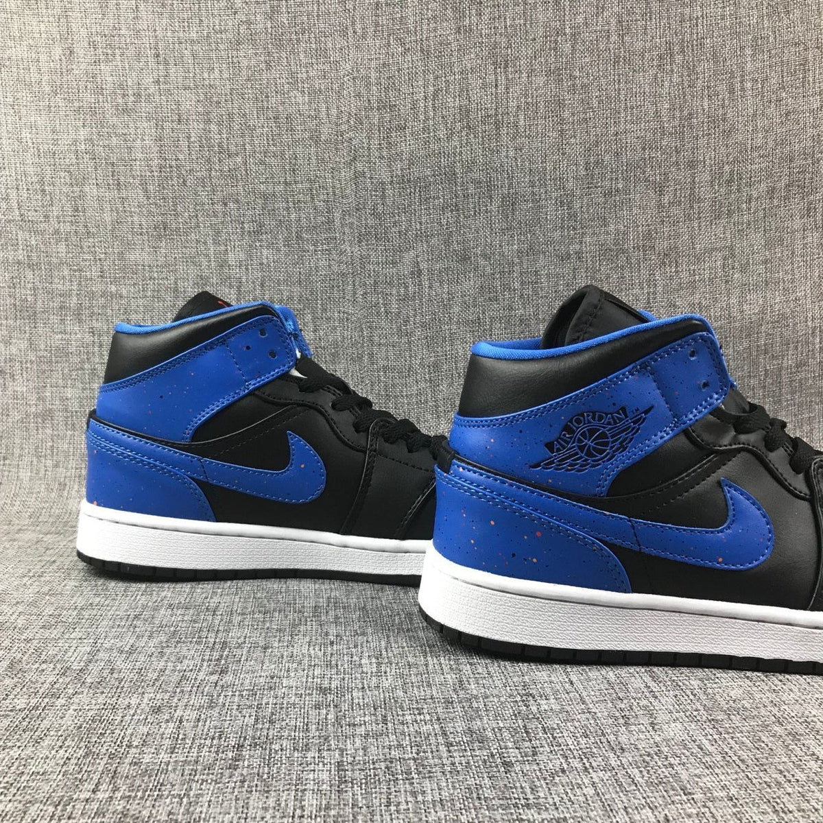 Jordan Air Jordan 1 Mid Black Game Royal Sneakers