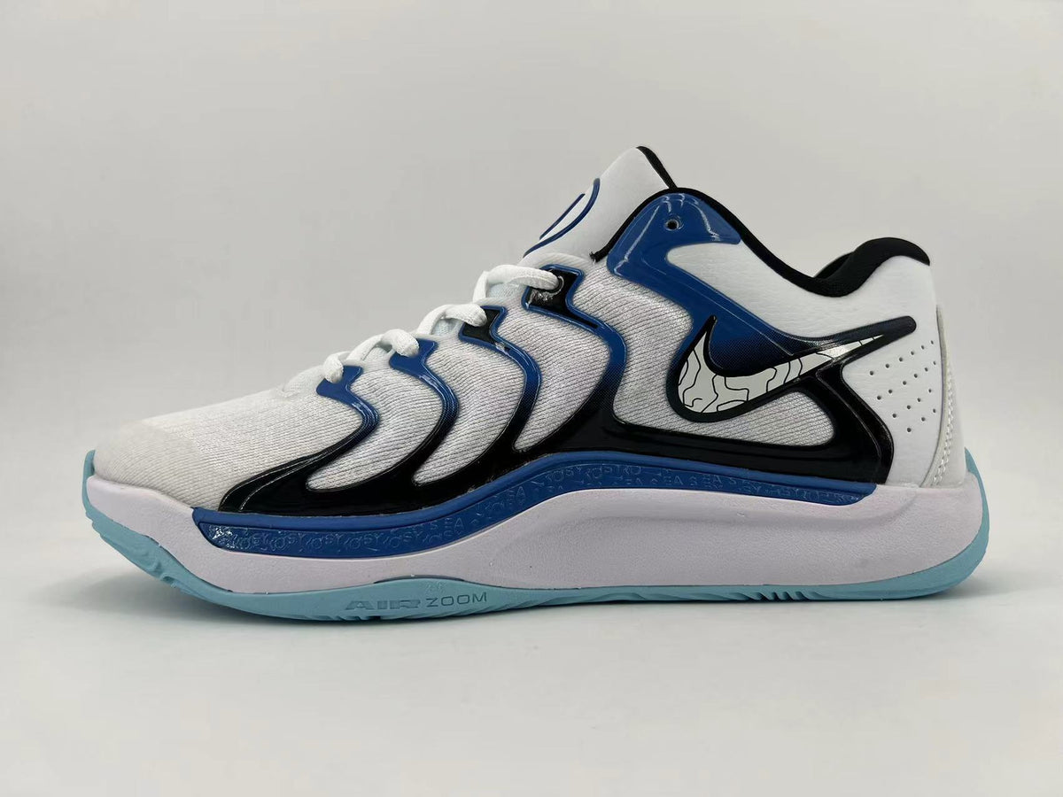 Nike Basketball Shoes in White, Black and Blue