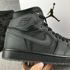 Jordan Air Jordan 1 Retro High Black Rose Sneakers BV1576-001