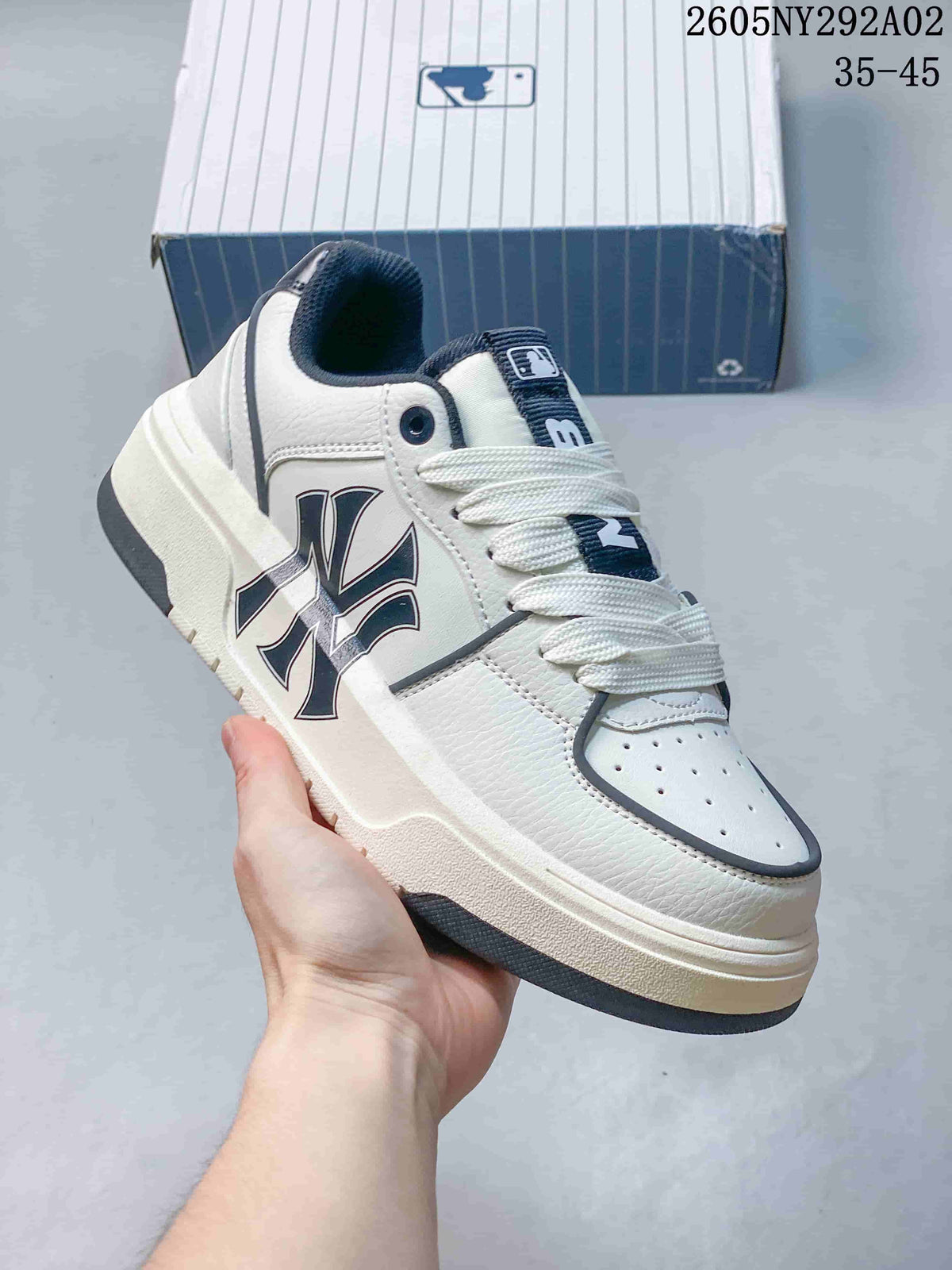 MLB Chunky Liner PU Low-Top Sneakers