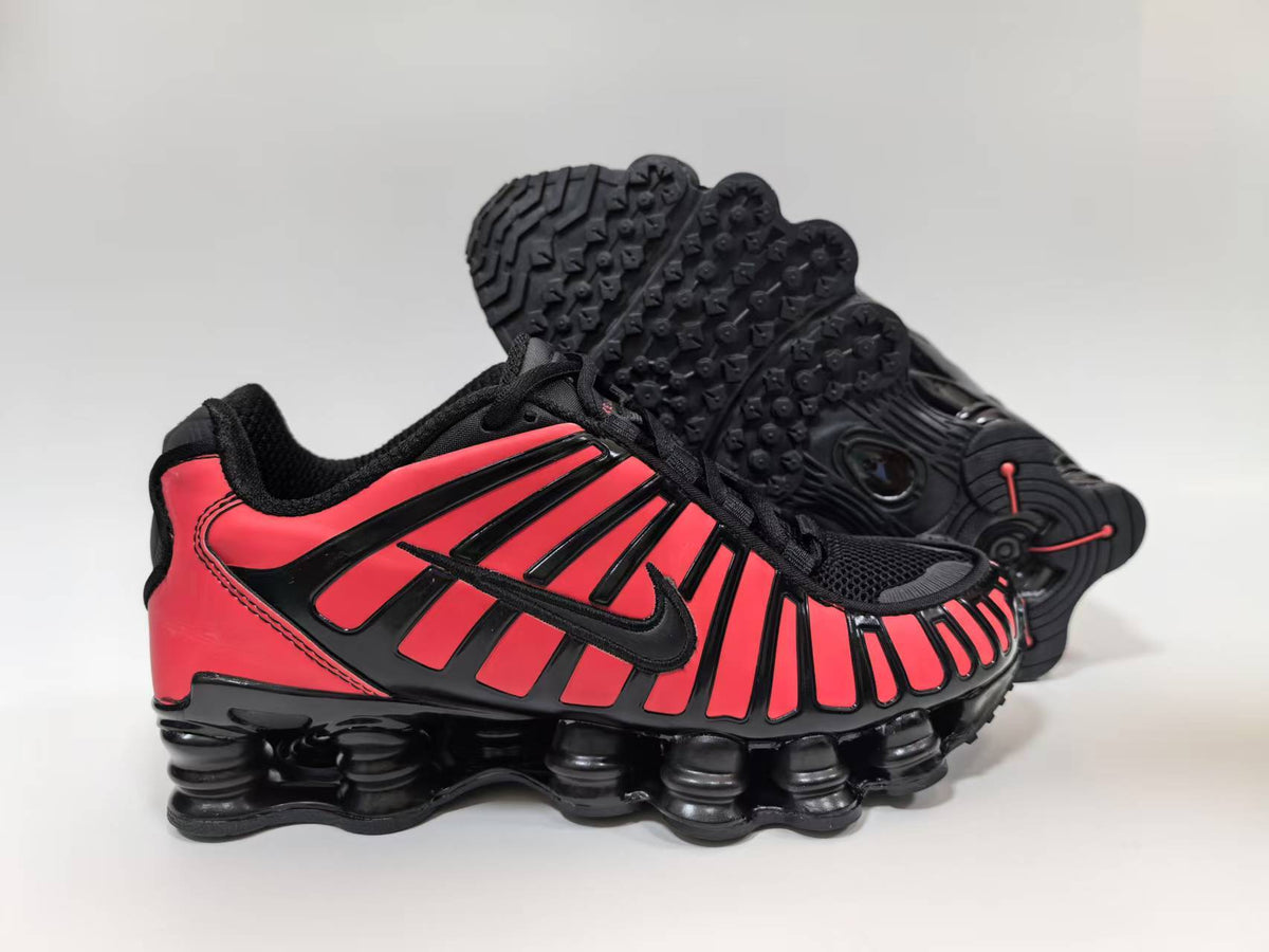 Nike Shox TL Sneakers in Black and Pink