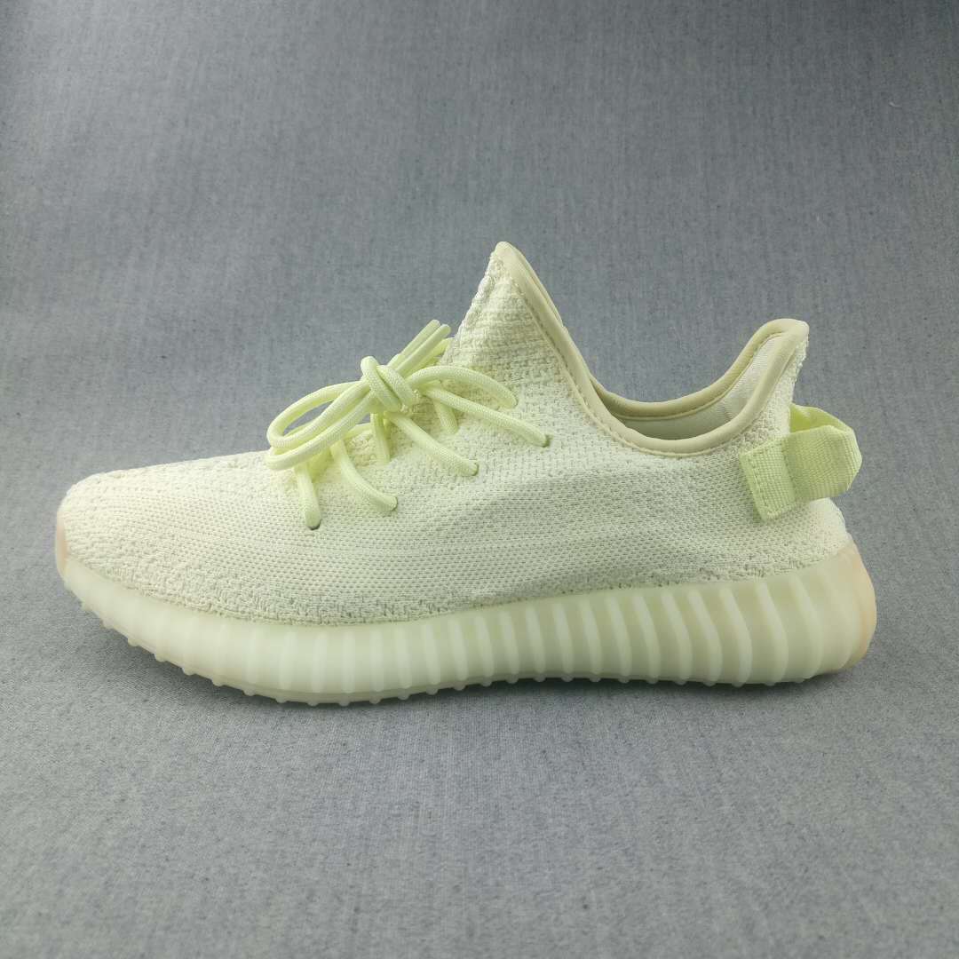 Yeezy 350 V2 Sneakers in Butter