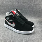 Jordan Air Jordan 1 Mid Black Silver Red 554724-060