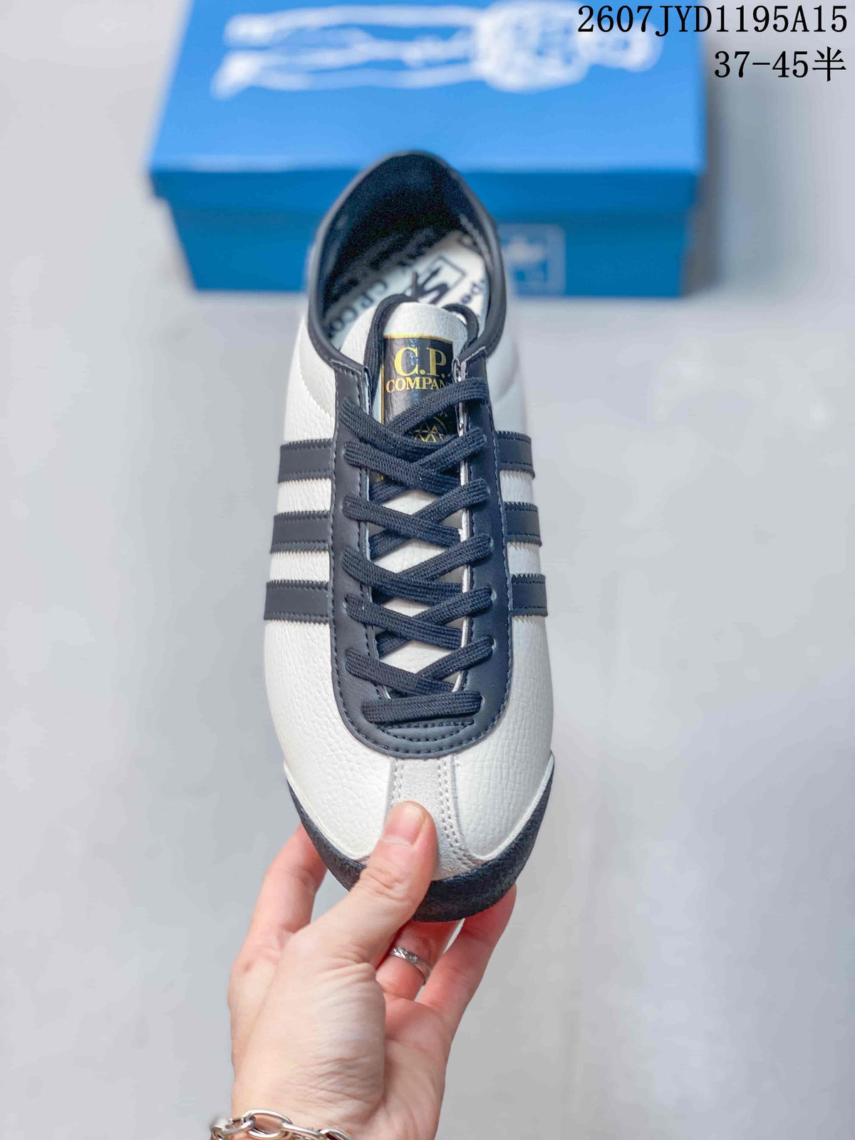 adidas x C.P. Company Italia SPZL Sneakers Off-White Navy