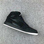 Jordan Air Jordan 1 Mid Black White 554724-001 Sneakers