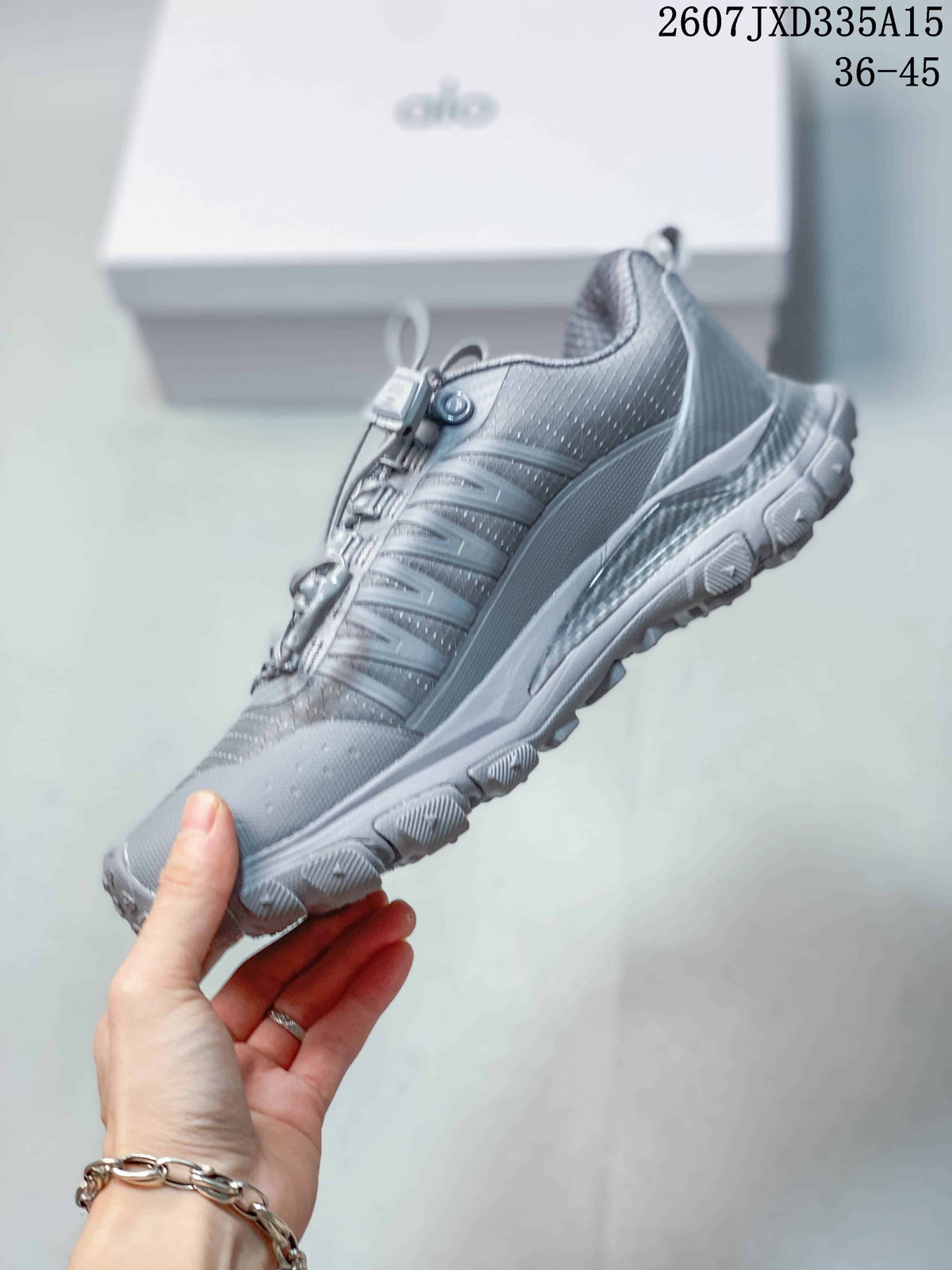 Alo Yoga Alo Runner Trail Sneakers Gray 2607JXD335A15