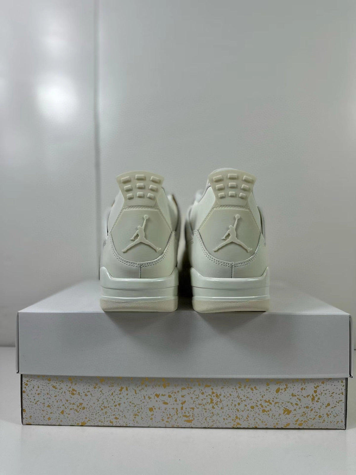 Jordan Air Jordan 4 Metallic Gold White Sneakers AQ9129-170