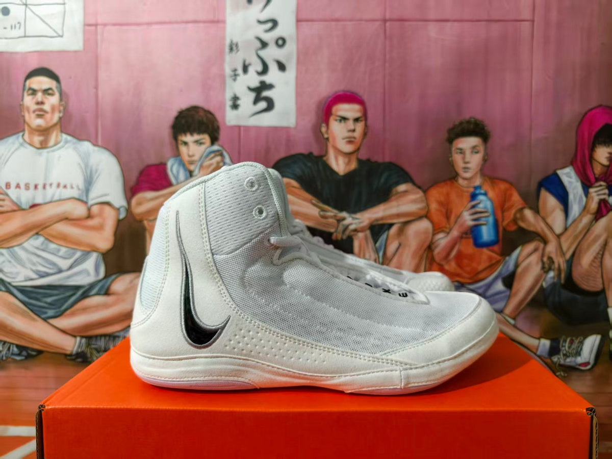 Nike Wrestling Shoes White and Light Gray
