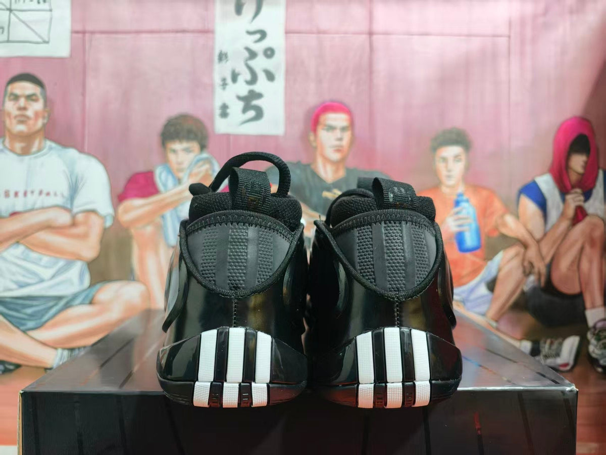 Black Nike Air Max 720 Sneakers