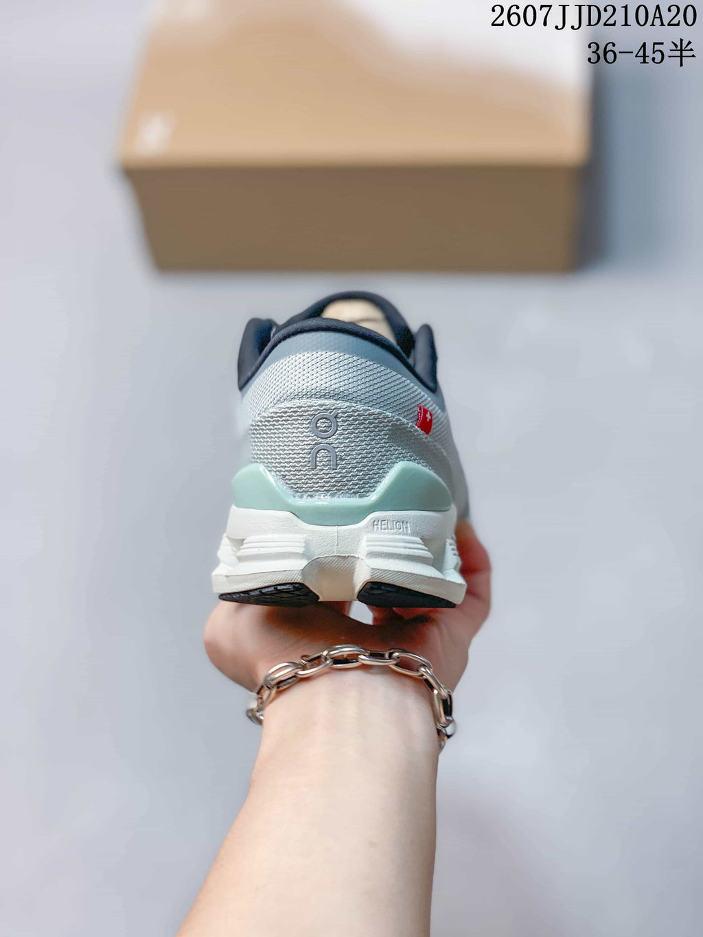 On Cloud X4 Training Shoes Gray 2607JJD210A20