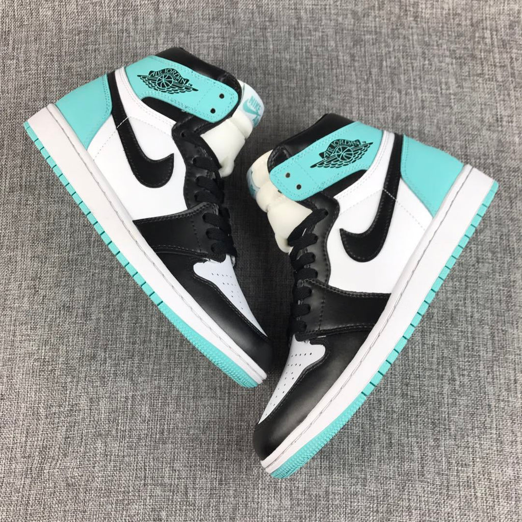 Jordan Air Jordan 1 High Sneakers Mint Green Black White