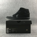 Jordan Air Jordan 1 Mid Black White 554724-001 Sneakers