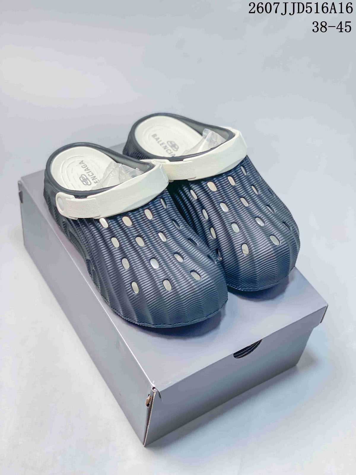 Balenciaga Logo Slide Sandals in Navy and White 2607JJD516A16