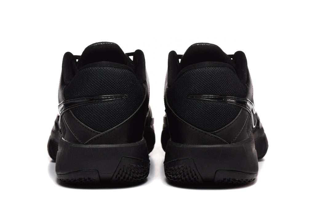 Nike 881-8 Black Basketball Sneakers
