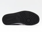 Jordan Chicago High-Top Sneakers Red Black White 554724-069