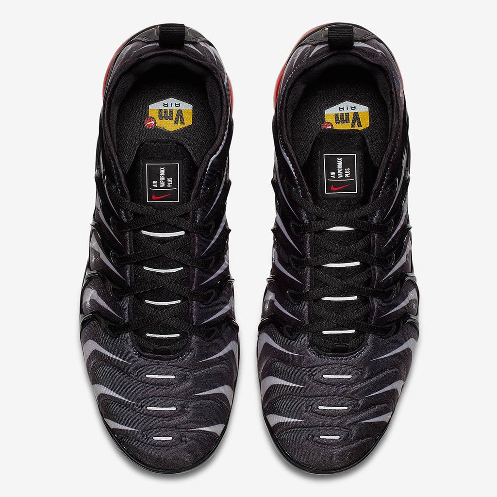 Nike Air VaporMax Plus Black Gray Red Sneakers