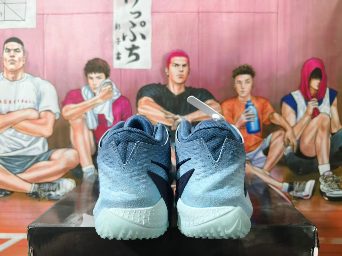 Nike Basketball Shoes in Gray Blue