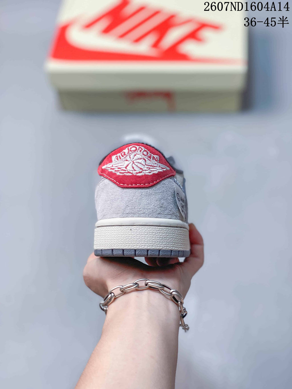 Nike SB Dunk Low Gray and Off-White Sneakers 2607ND1604A14