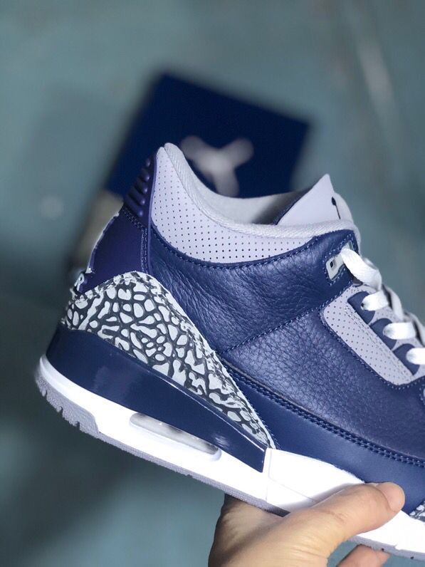 Jordan Air Jordan 3 Midnight Navy Sneakers
