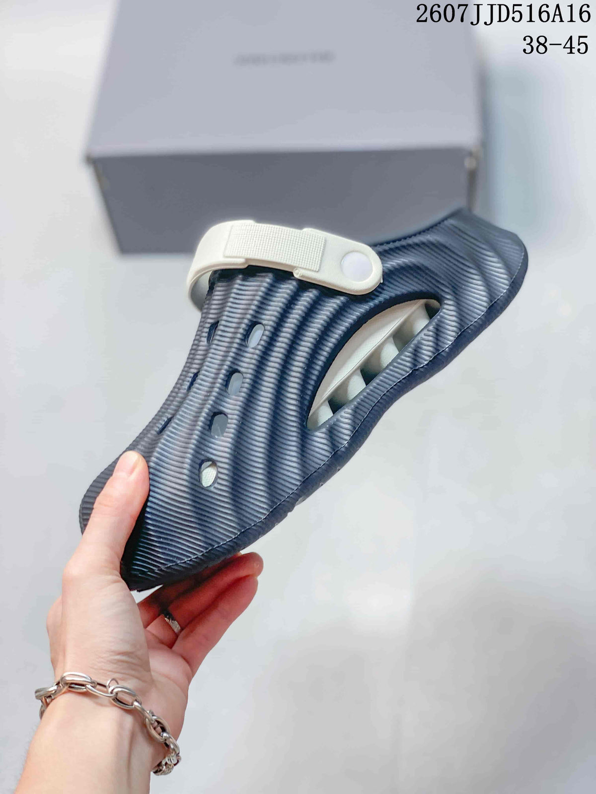 Balenciaga Logo Slide Sandals in Navy and White 2607JJD516A16