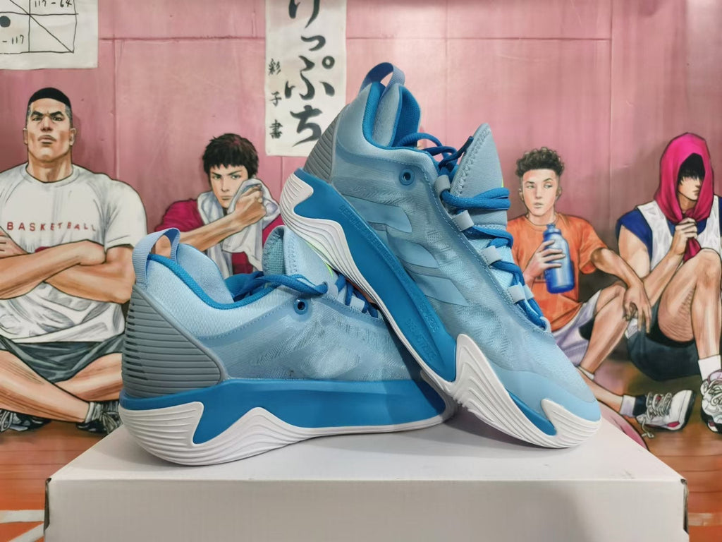 Basketball Sneakers in Sky Blue, White and Blue