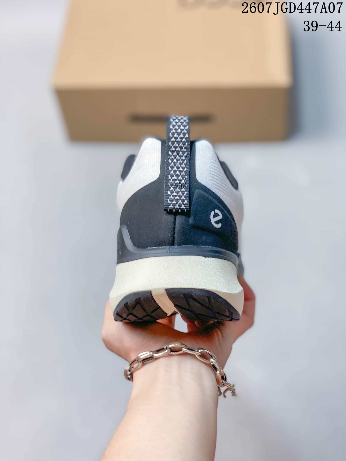 ECCO 710270OPW Color-Block Casual Running Sneakers