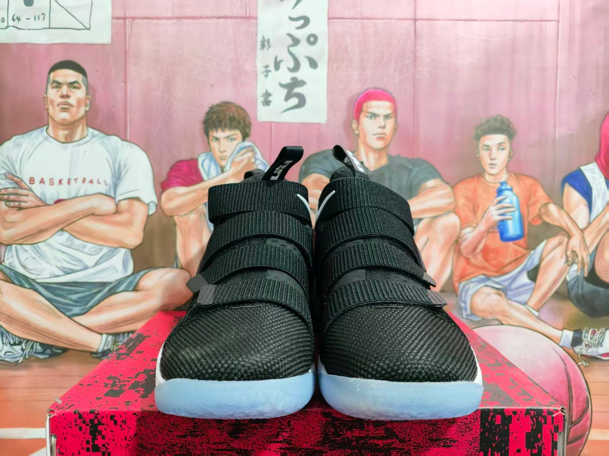 Nike LeBron Soldier 11 Basketball Shoes Black White