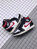 Jordan Air Jordan 1 Retro High OG Gym Red Sneakers
