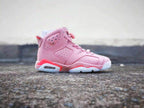Jordan Air Jordan 6 High-Top Sneakers Pink