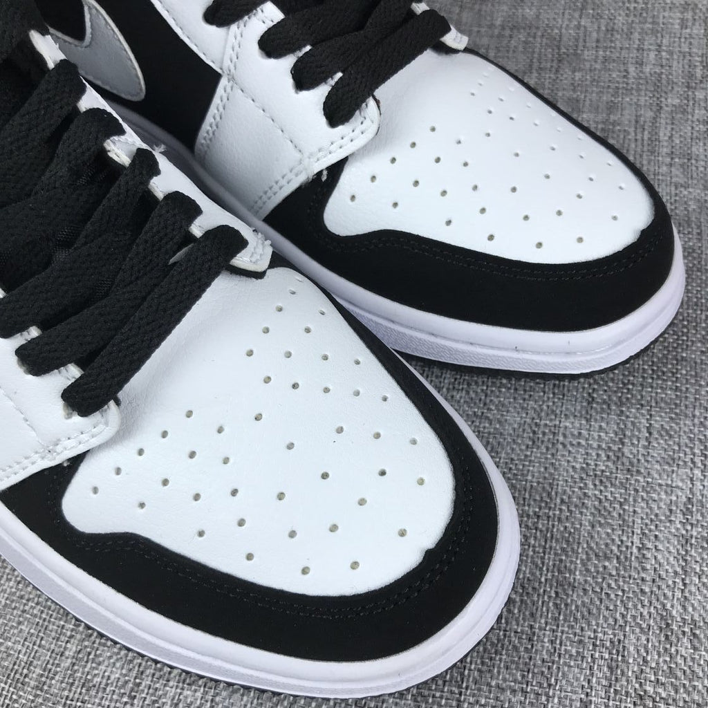 Jordan Air Jordan 1 Mid Panda Black White 554724-113