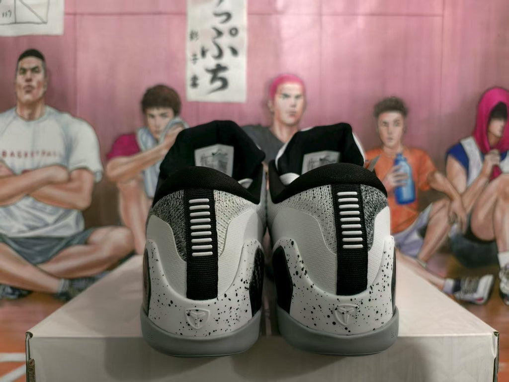 Nike Kobe Beethoven Basketball Sneakers White Gray
